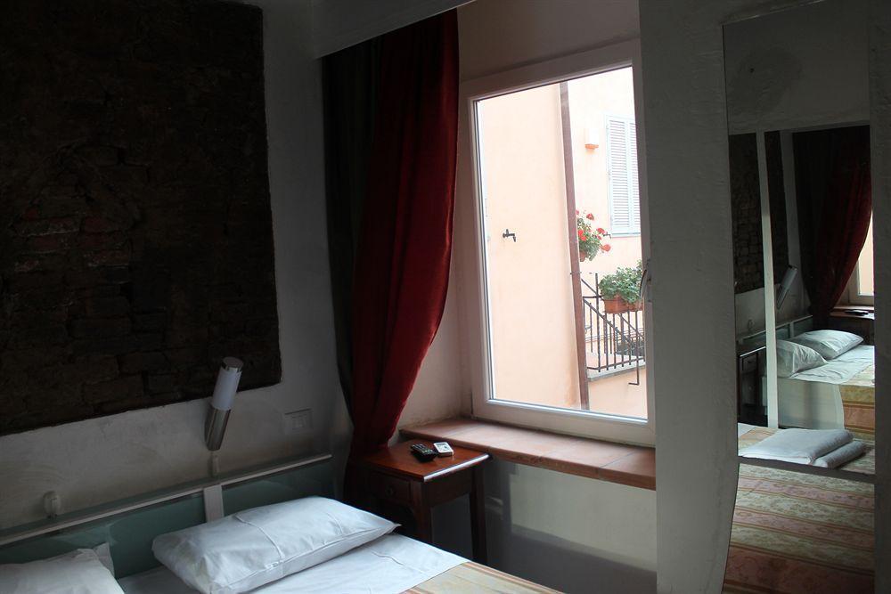 Mazzini 16 Downtown Hotell Pisa Exteriör bild